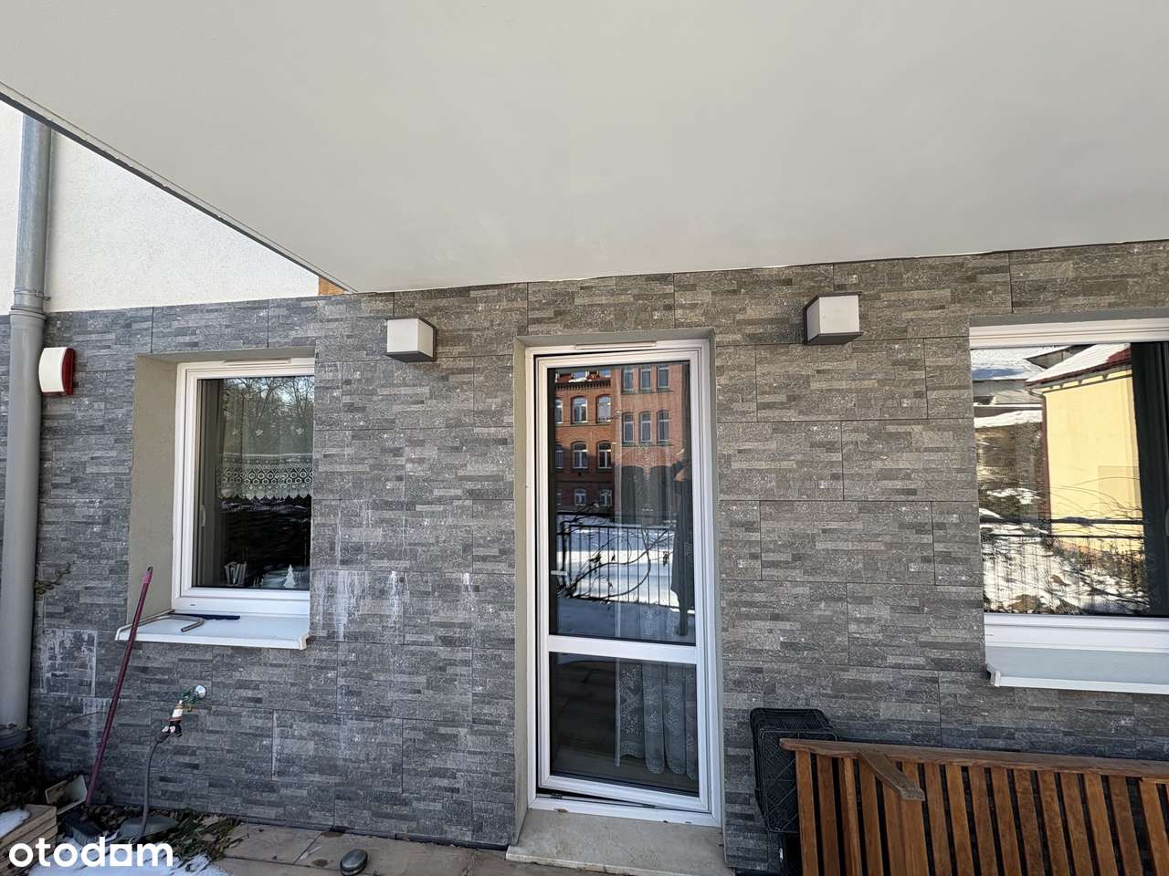 Mieszkanie w Cieplicach: parter z dużym tarasem, winda, blisko parku.-7