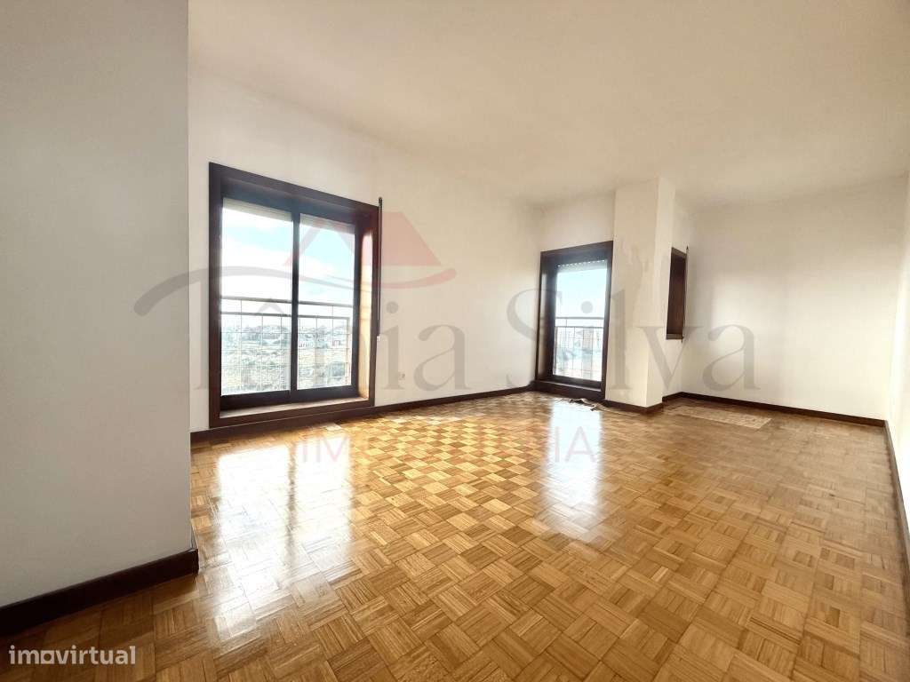 Apartamento T2 Mafamude e Vilar do Paraíso - Vila Nova de Gaia - Grande imagem: 5/12