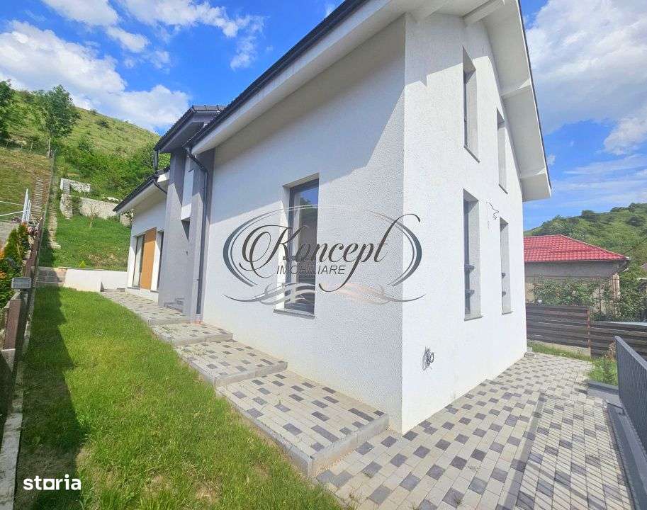 Casa cu terasa si curte mare, atmosfera rurala aproape de oras - Imagine principală: 4/17