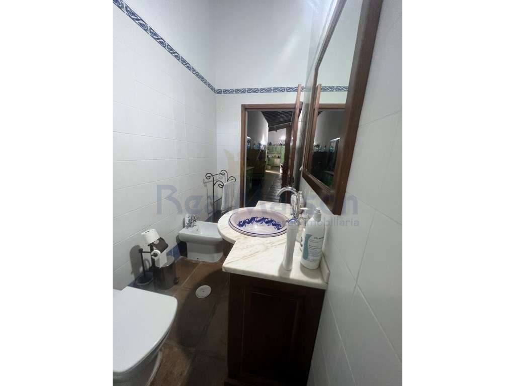 Vende-se Moradia T3 c/ Piscina em Vila Boim-25