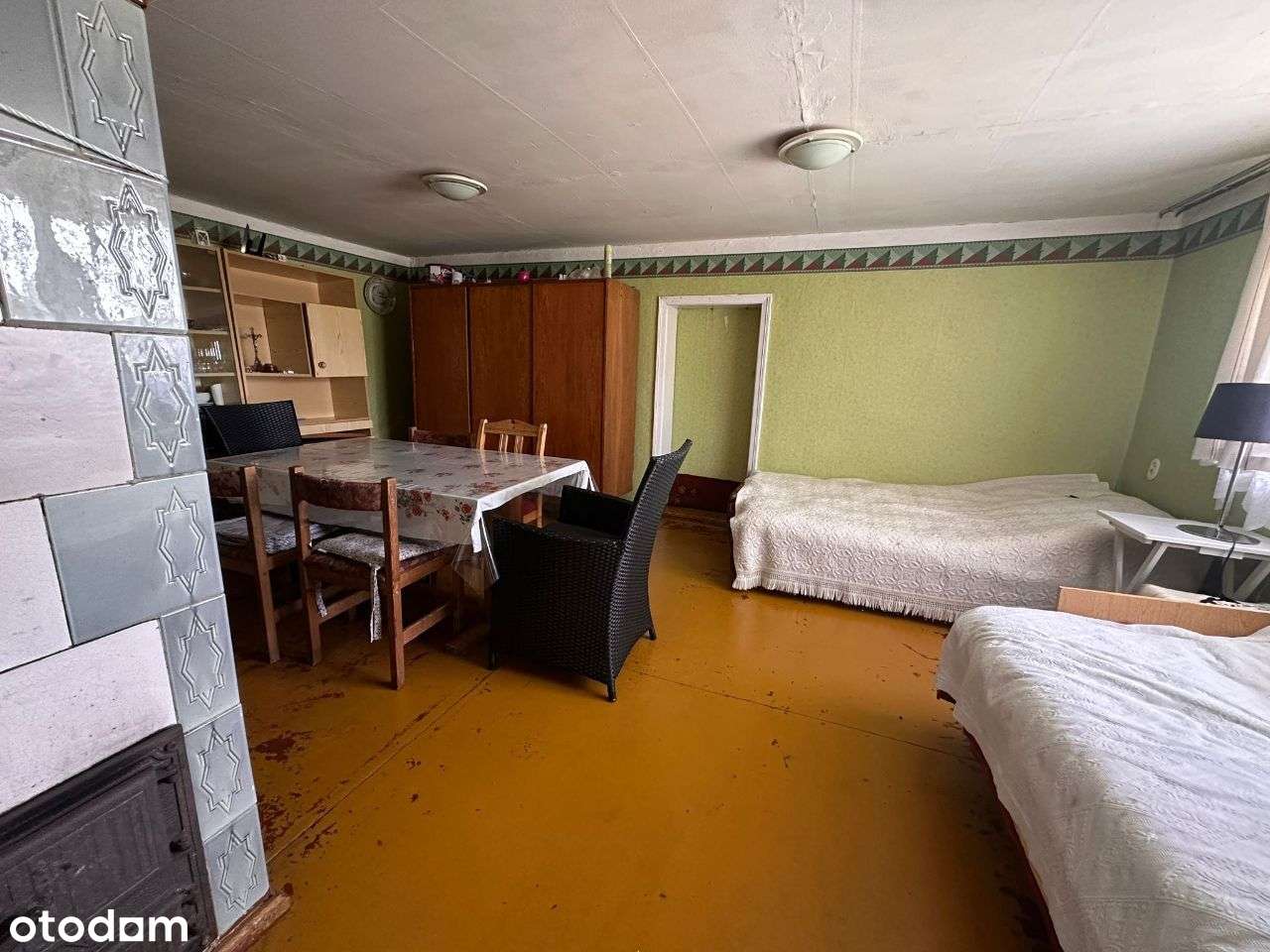 Dom z budynkiem gospodarczym we wsi Krobielewko-11