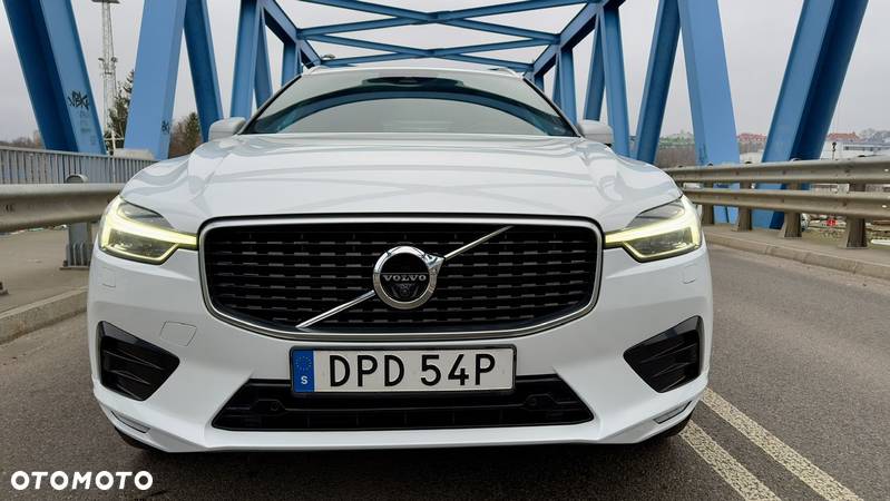 Volvo XC 60 T5 AWD R-Design - 10