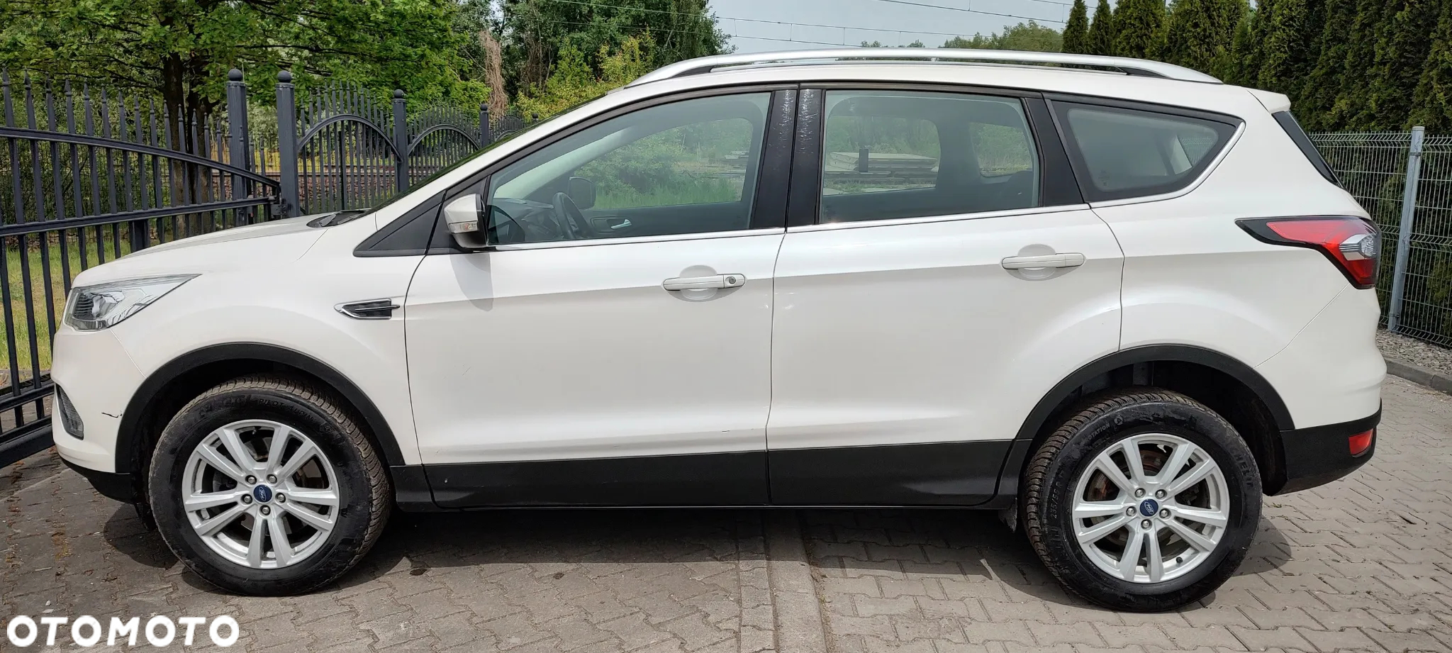 Ford Kuga - 5