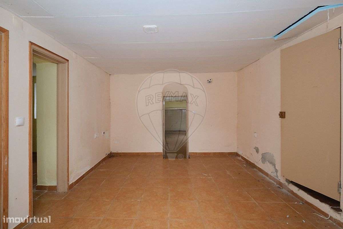 Moradia T3 para venda-10