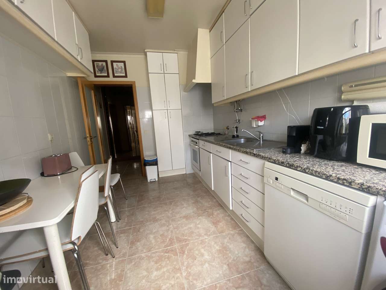 Excelente T4 Duplex São João do Estoril - Grande imagem: 5/41