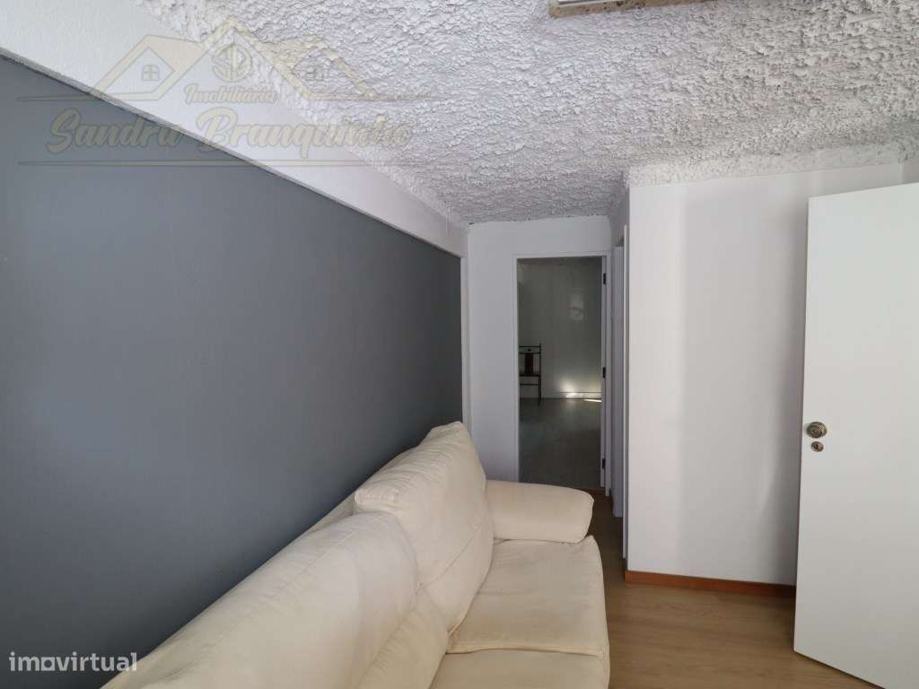 Moradia T3 em lote de 2800m2-18