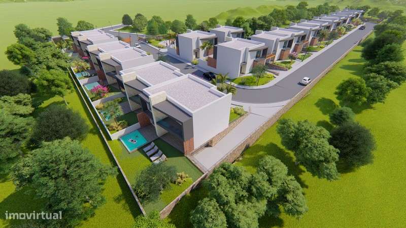 MORADIA COM PISCINA PRIVATIVA E BOX - EM CONSTRUÇÃO-11