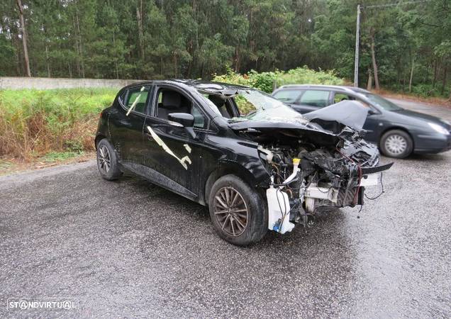 Renault Clio IV 1.5 DCI 2013- Peças Usadas (7840) - 1