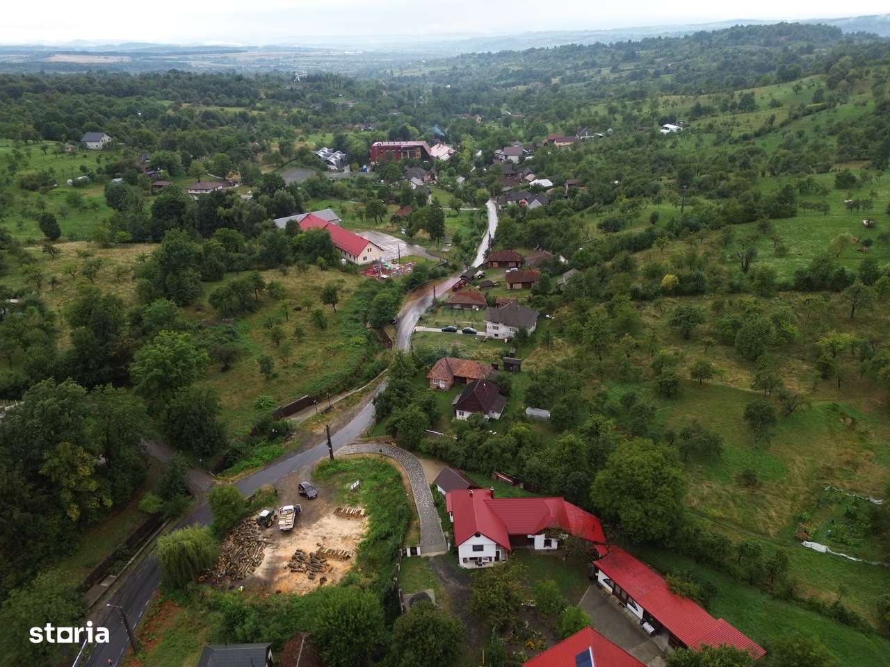 De vânzare casă din caramida cu teren – zonă Pensiunea Secret Garden - Imagine principală: 5/20