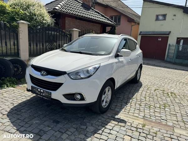 Hyundai ix35 2.0 CRDi 4WD Premium - 17