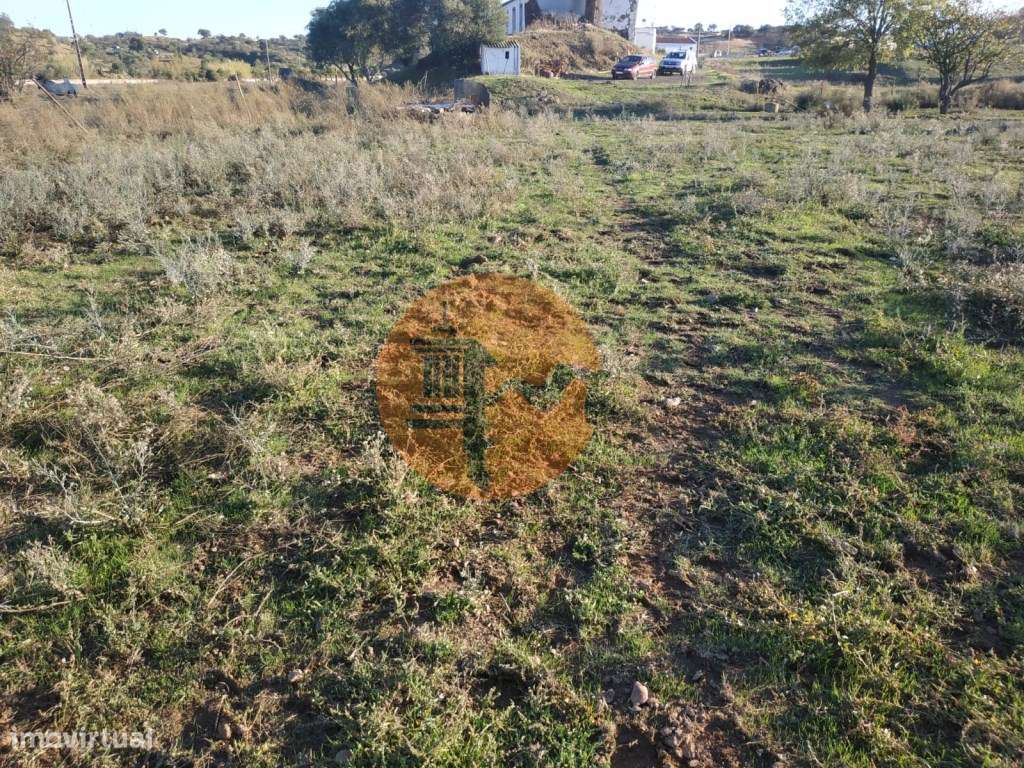 TERRENO COM RUINA - 4.960 M2 - COM NORA - ÁGUA DA BARRAGEM NA JUNQU...-22