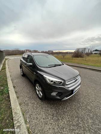 Ford Kuga 2.0 TDCi 4WD Powershift Titanium - 3