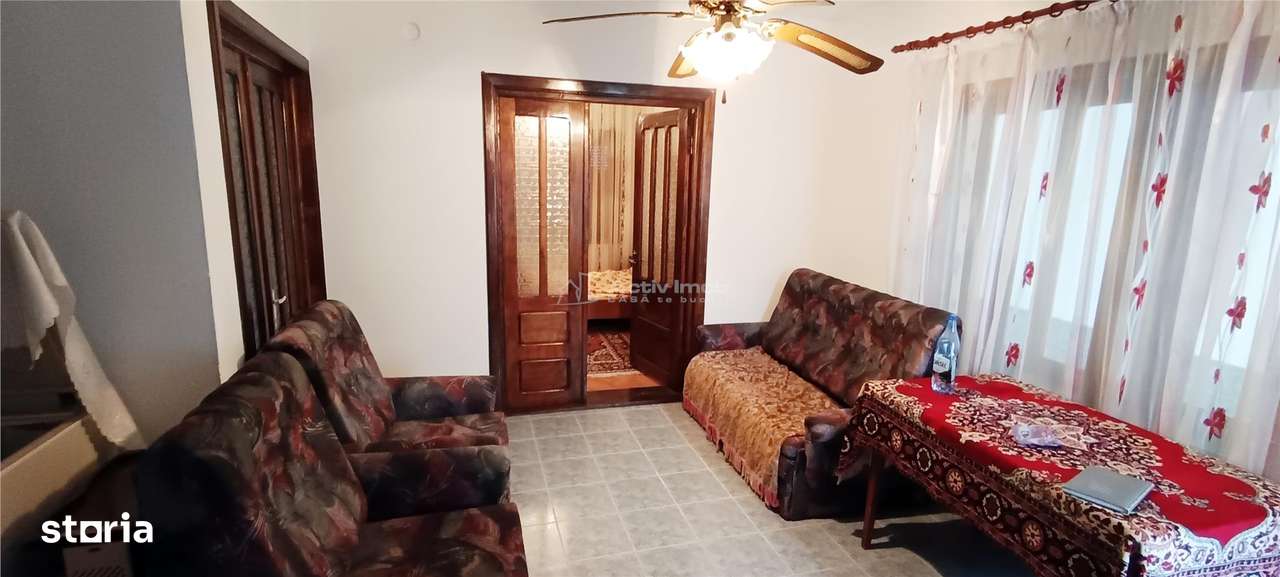 Casa individuala de vanzare in Berzasca, jud. Caras-Severin - Imagine principală: 5/20