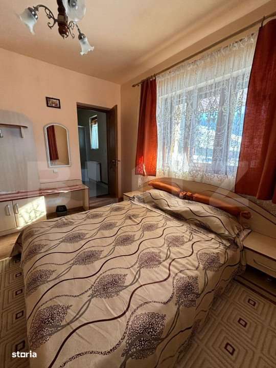 Casa cu destinatii multiple, 8900 mp teren, Vatra Moldovitei - Imagine principală: 5/19