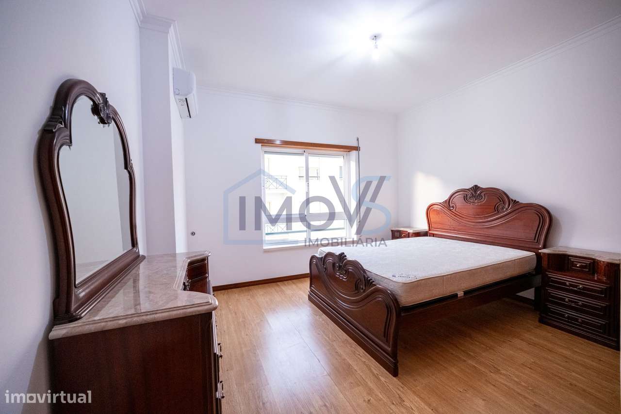 Apartamento T3 completamente renovado no centro de  Ferreira do Zêzere-25