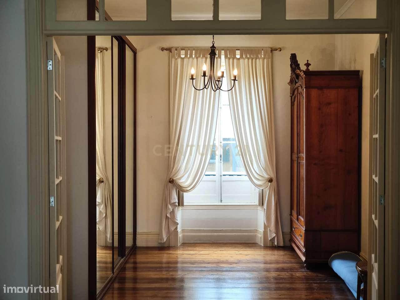 Encantadora Moradia T3 com Jardim em Ponta Delgada - Grande imagem: 5/42