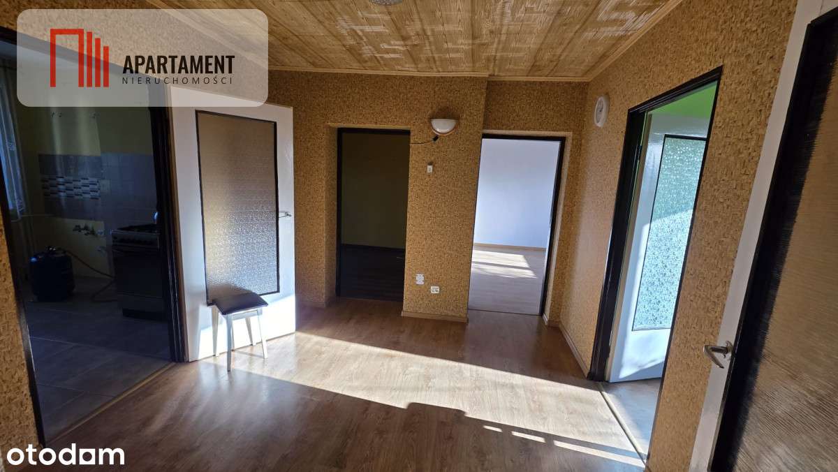 Dom z ogrodem i dodatkową działka- 3 ary-9