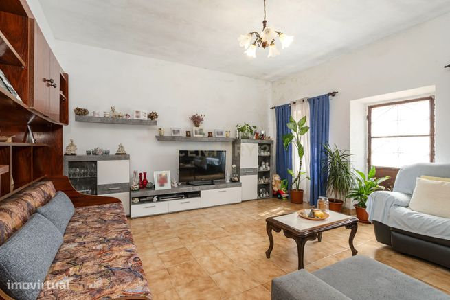 Oportunidade Única no Algarve – Propriedade de 33.840m² com duas morad-11