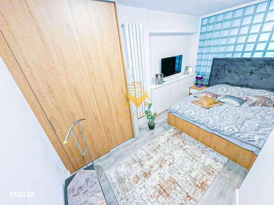 3 camere, modern, semicentral, Scala Center, zona Bosch, NTT Data - Imagine principală: 5/17