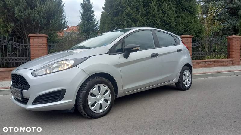 Ford Fiesta 1.25 Celebration - 10