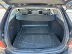 Volkswagen Golf Variant 2.0 TDI DPF Sportline - 13