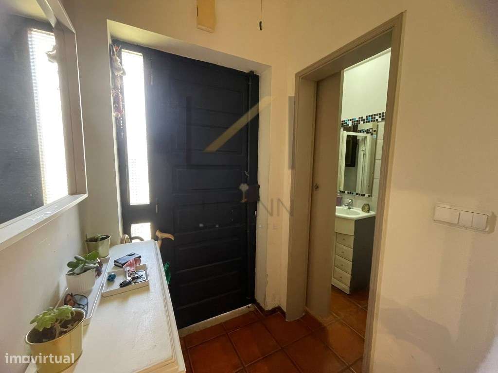 Moradia T3+1 em Vila Nogueira de Azeitão-15