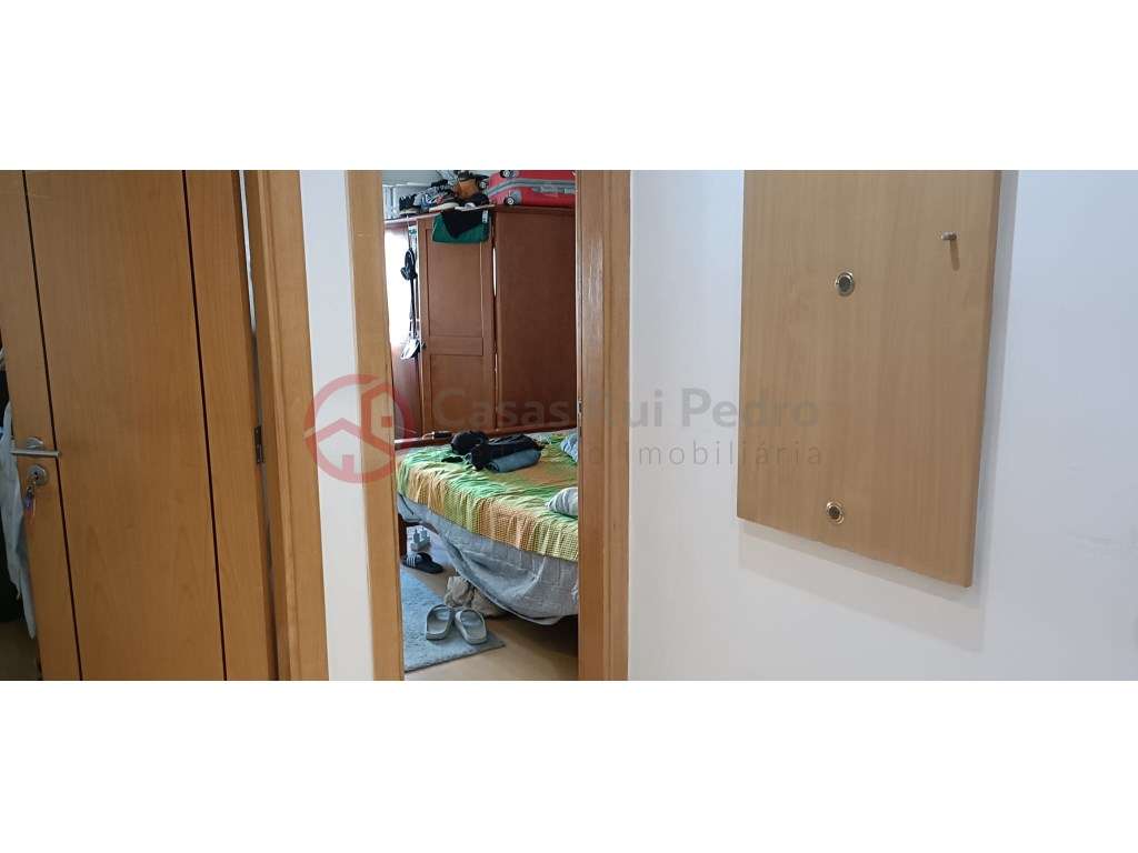 Excelente Apartamento T2 em Corroios-14