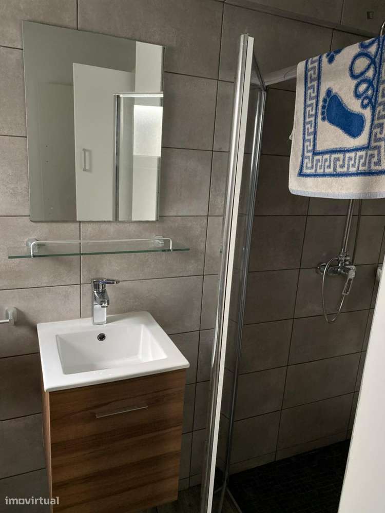 Quarto - localizado em Faro - Grande imagem: 5/10