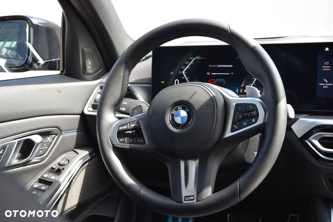 BMW Seria 3 318i M Sport - 19