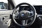 BMW Seria 3 318i M Sport - 19