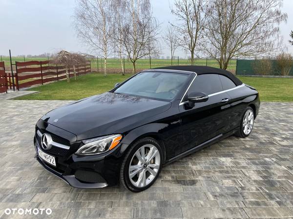 Mercedes-Benz Klasa C 300 Cabrio 9G-TRONIC AMG Line - 1