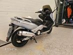 Yamaha Tmax - 21