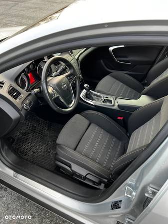 Opel Insignia 2.0 CDTI Cosmo - 11