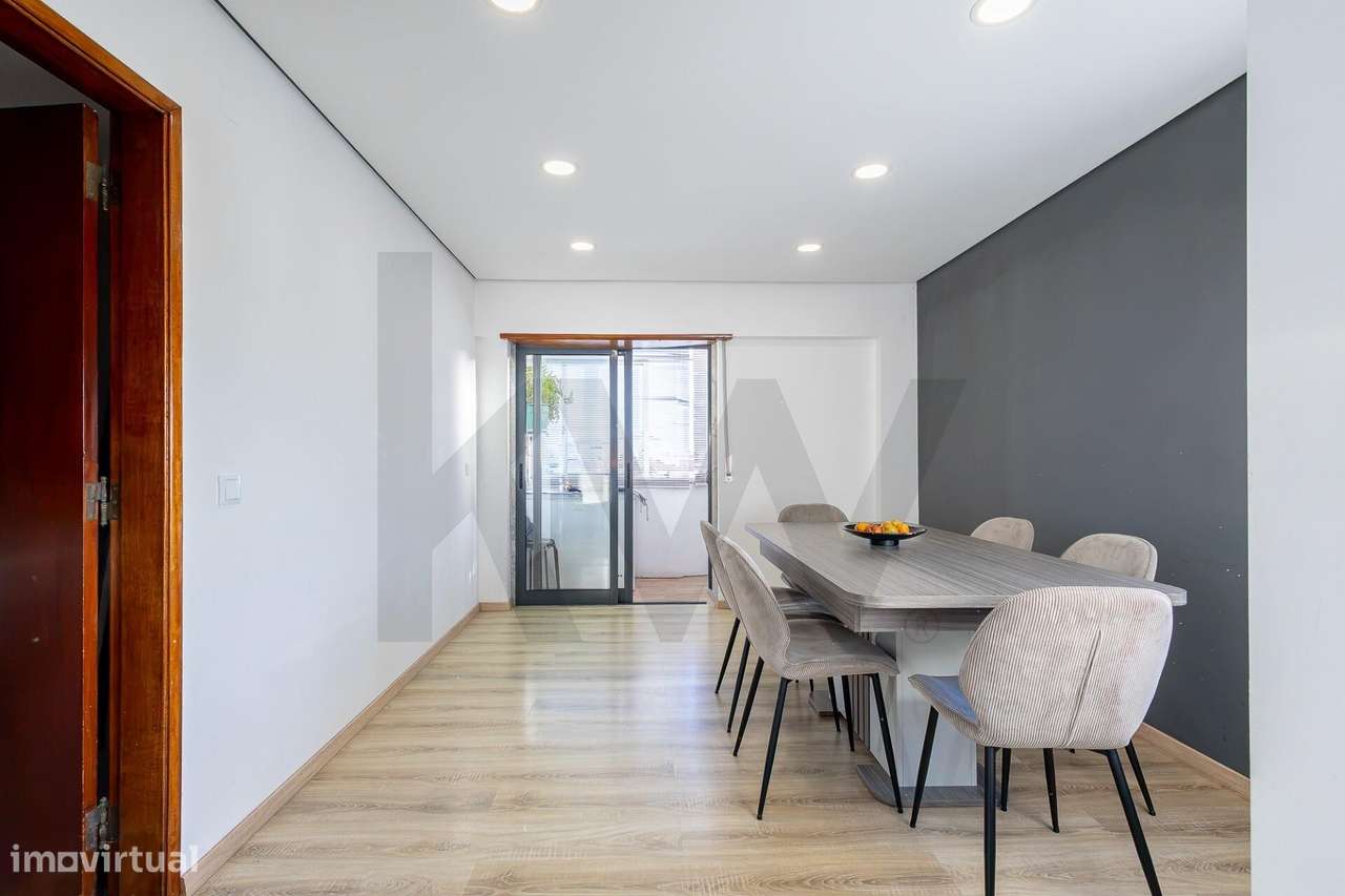 Apartamento T2+1 Muito Luminoso-  Arrentela-3
