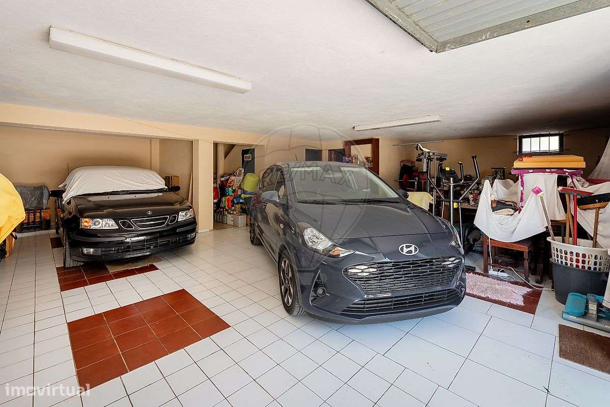 Moradia T5 para venda-44