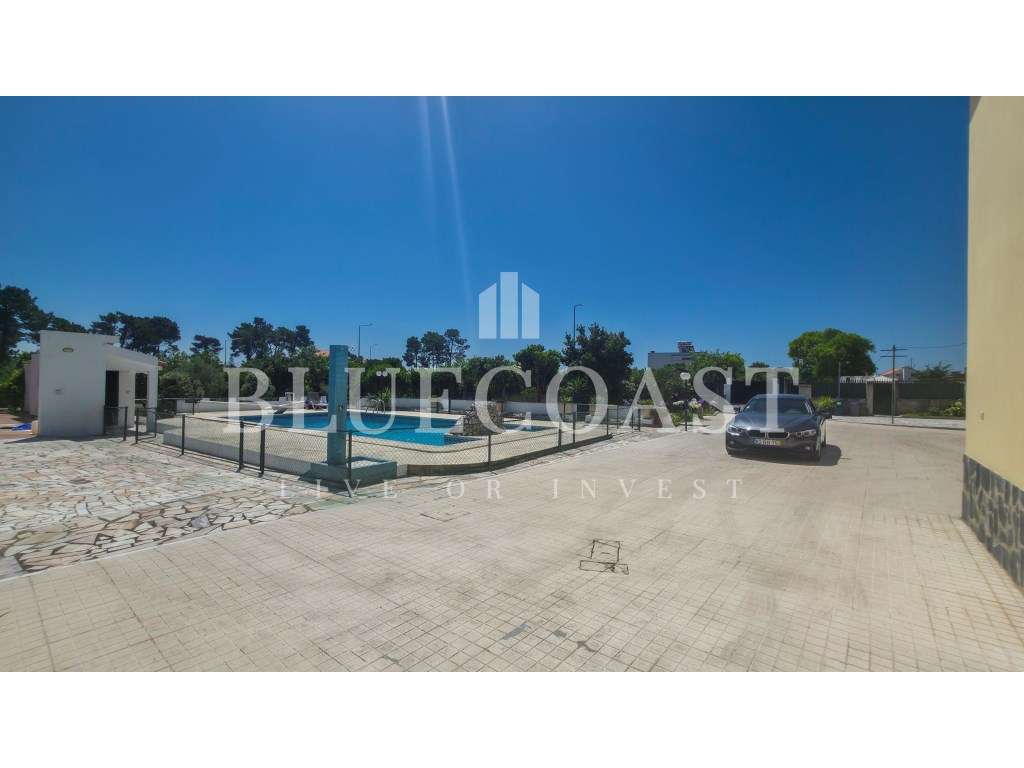 Moradia V4 com Piscina e Churrasqueira - Excelente Espaço Exterior-37