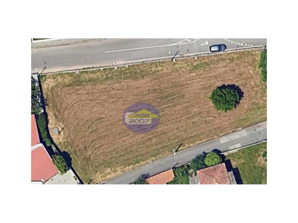 Terreno em Lourosa - Grande imagem: 2/16
