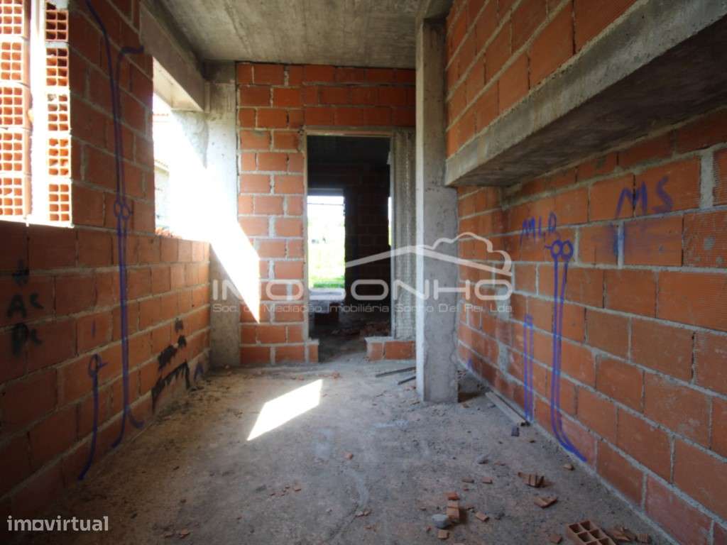 Moradia T4 - Grande imagem: 5/25