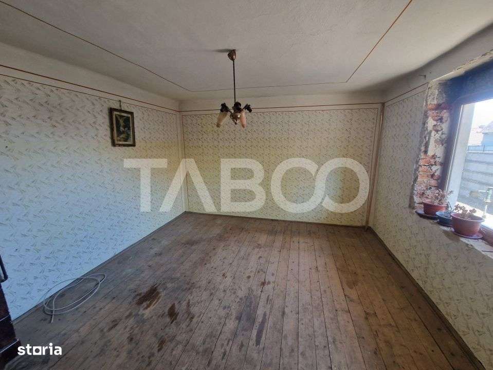 Casa de vanzare 3 camere 90 mpu teren liber 1192 mp in Comuna Mandra - Imagine principală: 2/10