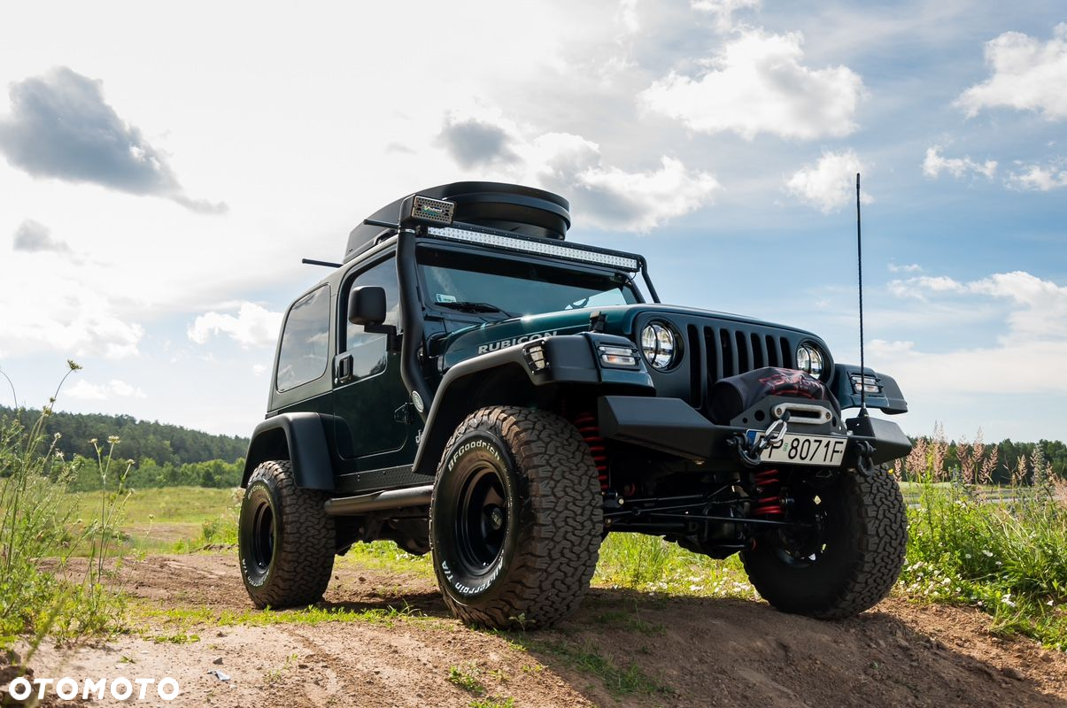 Jeep Wrangler - 3