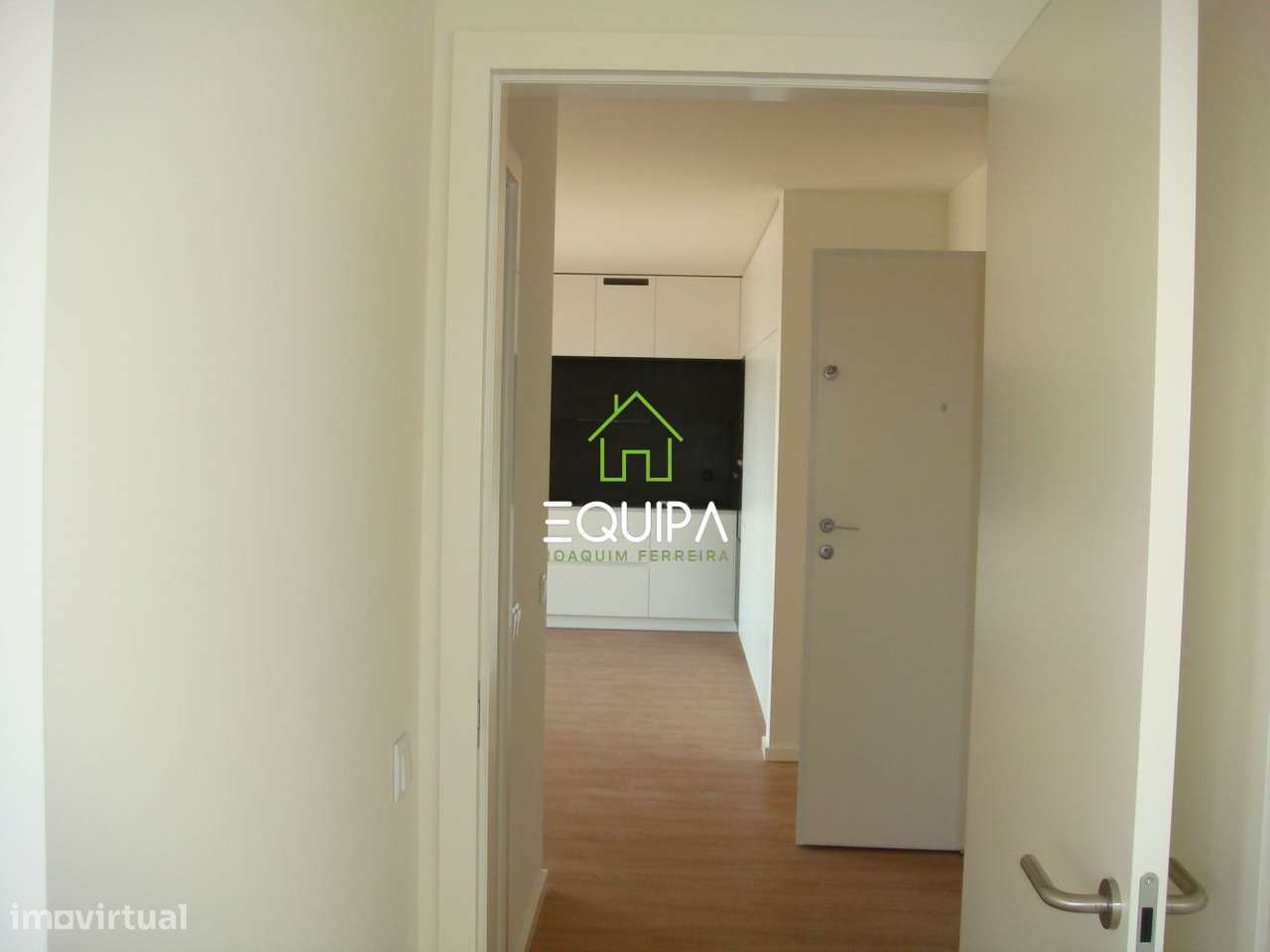 Apart. T-1, novo, no ultimo piso, com terraço e vistas para o Estádi-19