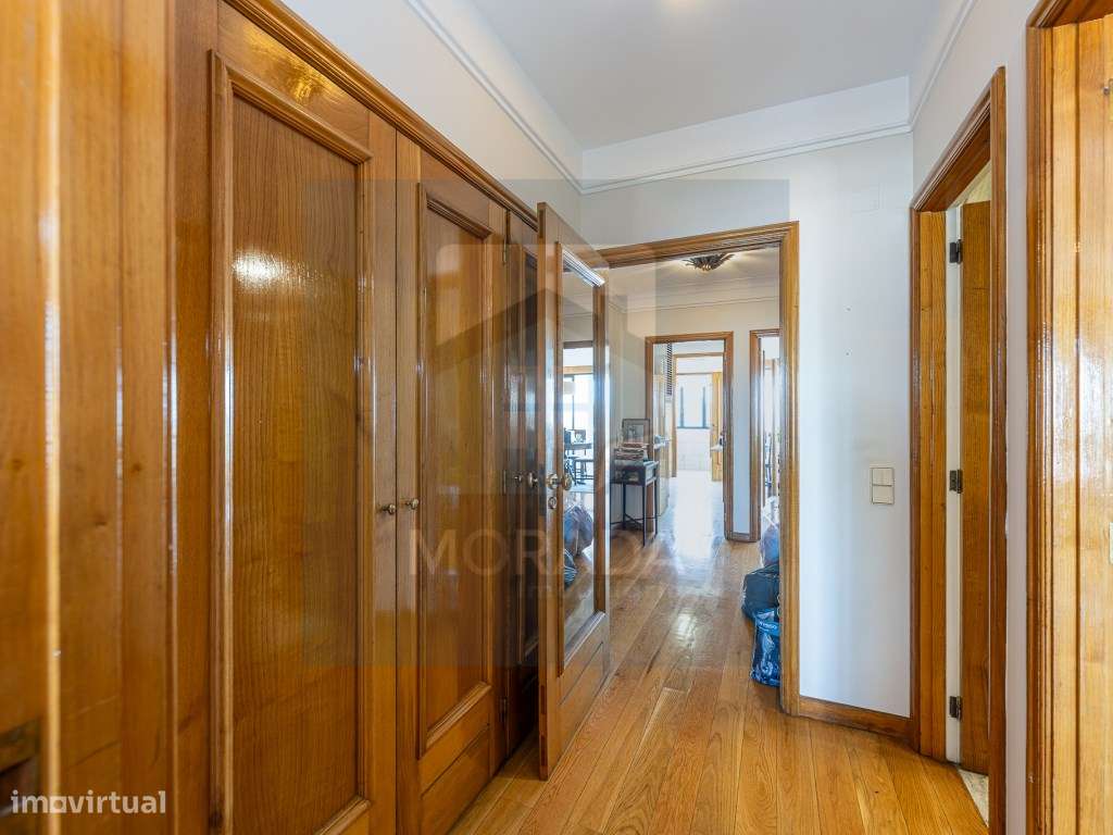 ARRENDA-SE APARTAMENTO T2 C/ SUITE|| PORTO - Grande imagem: 5/24