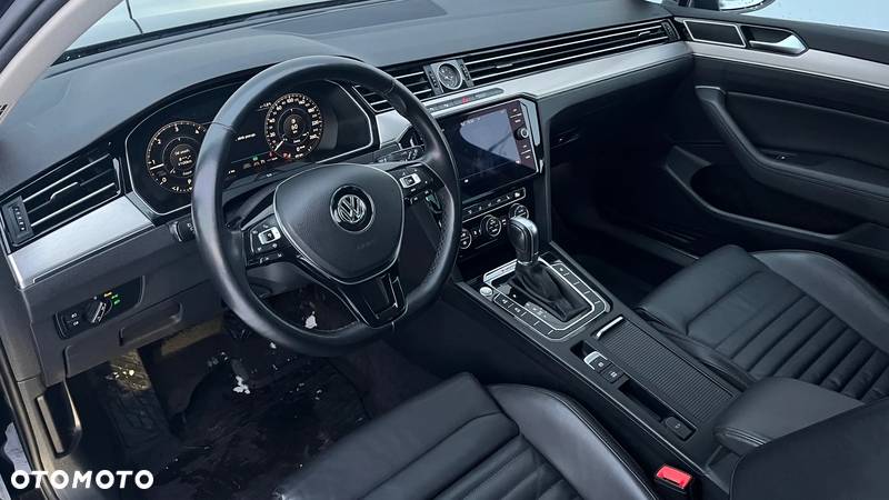 Volkswagen Passat 2.0 TDI BMT 4Mot Highline DSG - 15