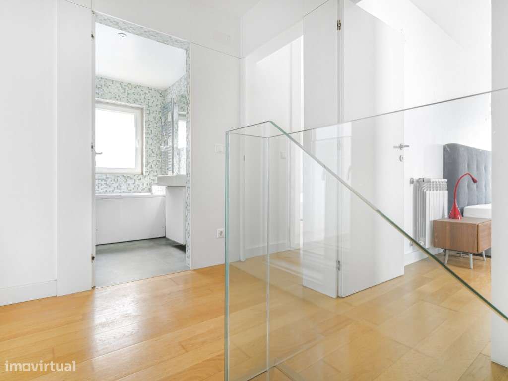 Apartamento T2 duplex junto ao Rio Tejo, em Lisboa-8