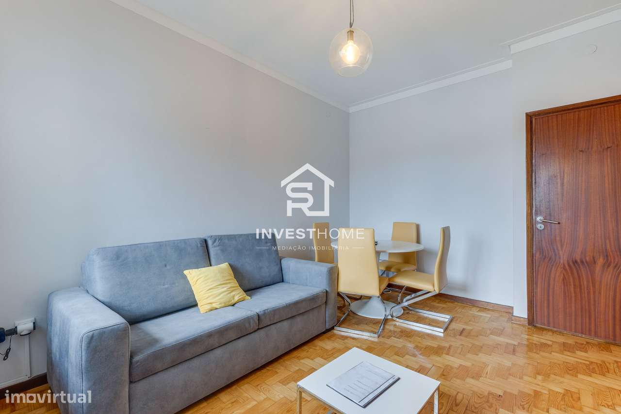 Prédio | 4 Apartamentos T2 | Licença AL ativa | Porto-29