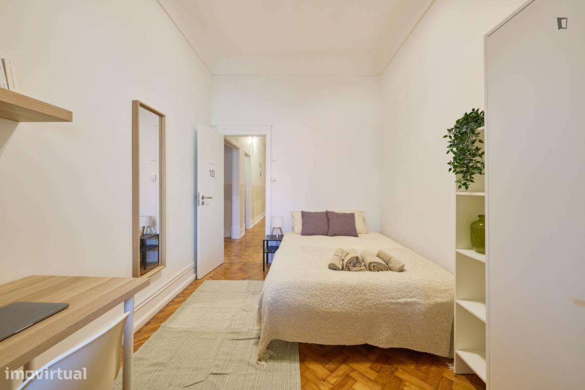 Quarto - localizado em Alameda Lisbon - Grande imagem: 4/7