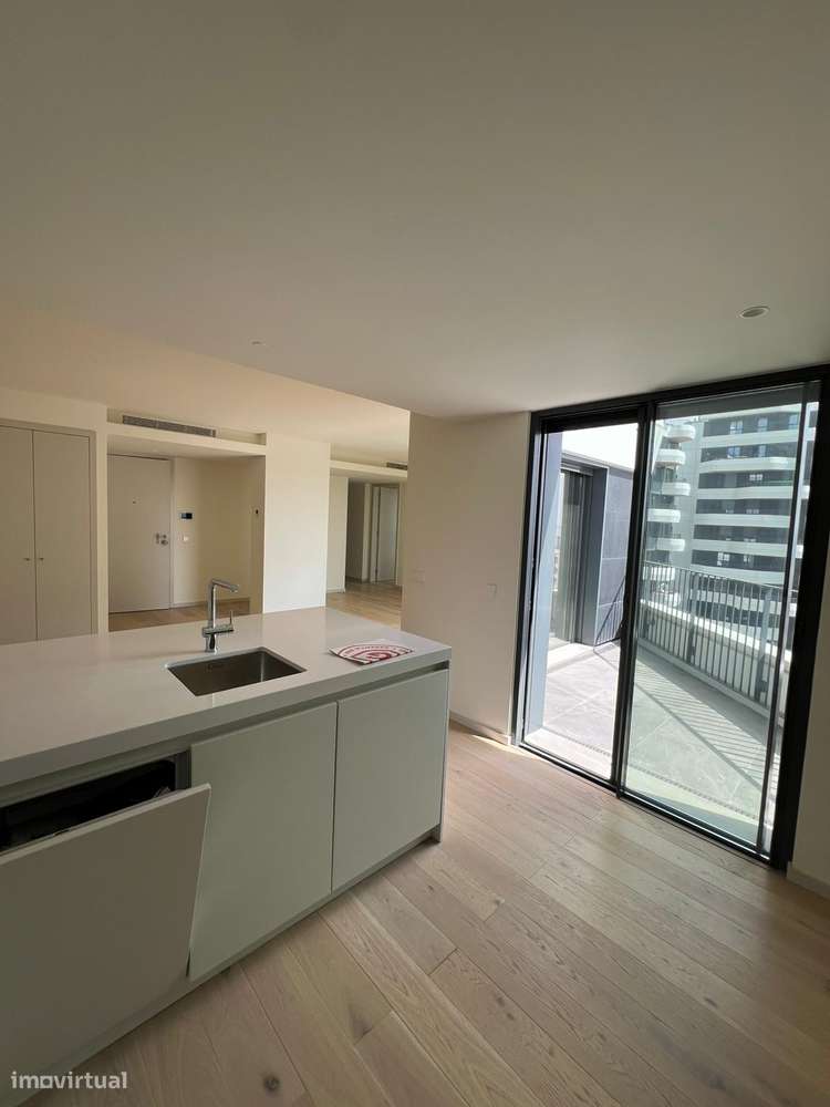 Apartamento T2 - Novo Empreendimento no Parque das Nações - Grande imagem: 2/15