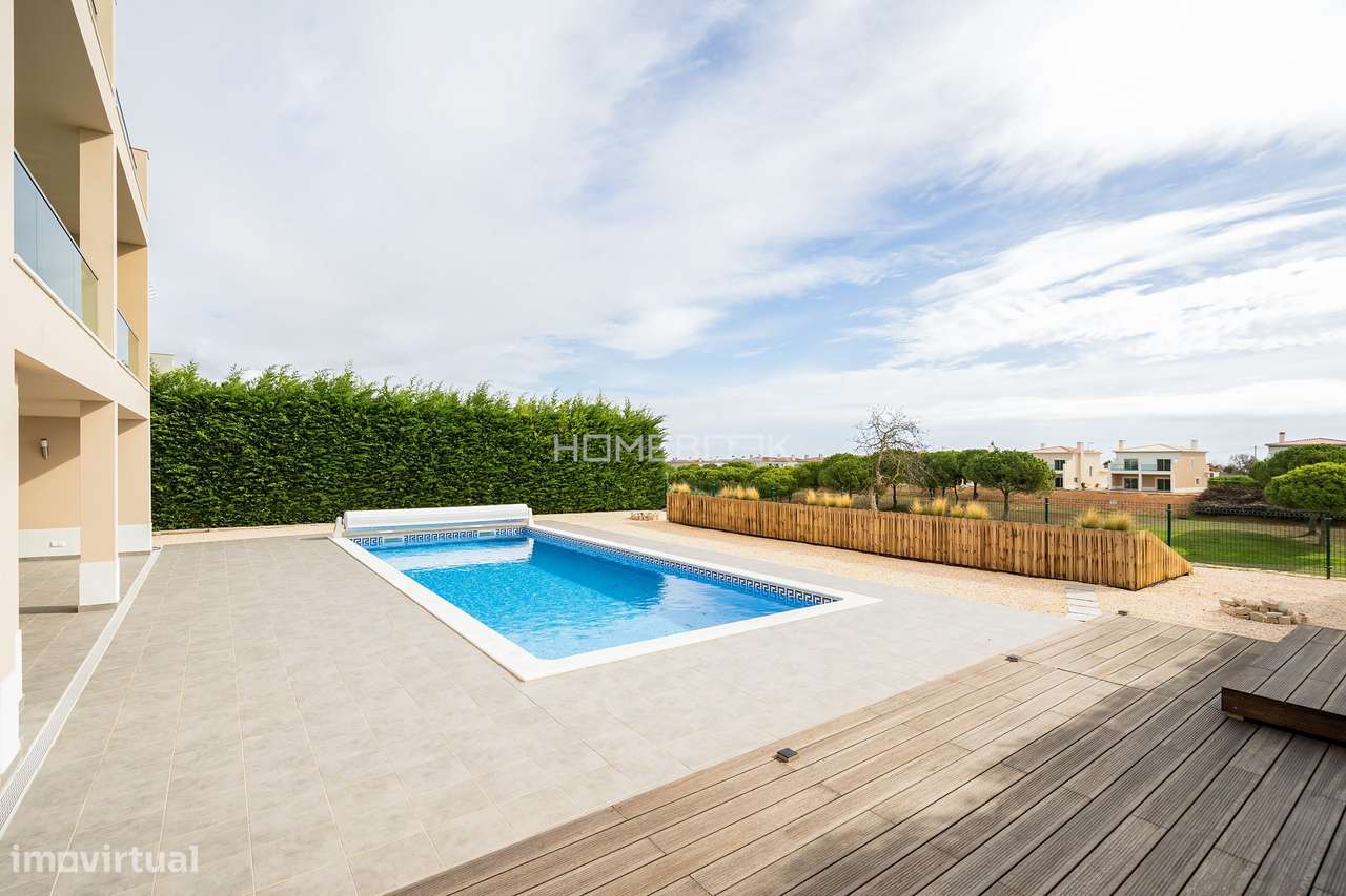 V5 contemporânea, de 2023, Qta. da Boavista Golf & Spa, Lagos-3