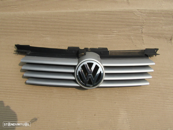 Grelha com emblema VW BORA , original - 1