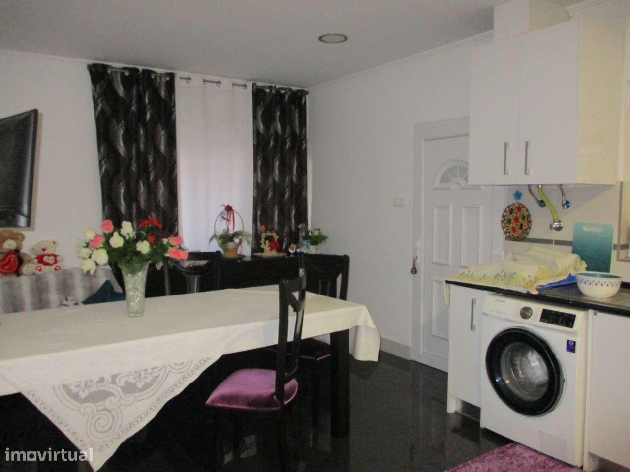 FANTÁSTICA MORADIA T7 NO CENTRO DA CIDADE DE OUREM - Grande imagem: 4/16